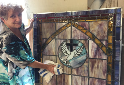 How to Make a Stained Glass Stepping Stone with Gail Anastasio